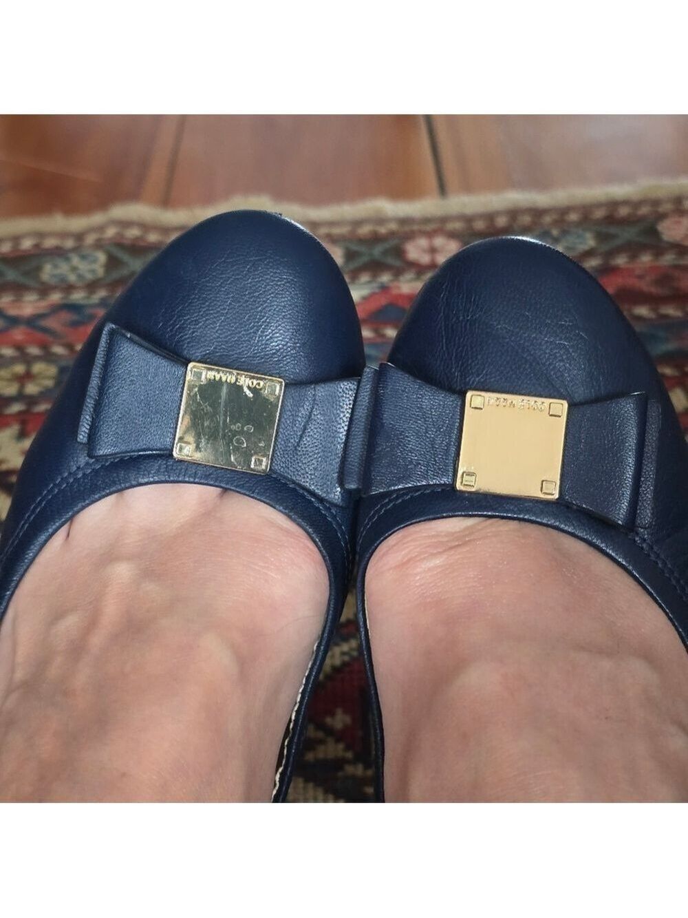 Cole Haan Emory Navy Leather Bow Gold Logo Ballet Flats - Picture 4 of 14